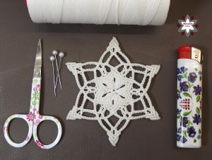 Macramotiv micro-macrame knotted snowflake macramotiv.com how to knotting snowflake ornament migramah DIY makramé csomózás macramee christmas ornament instructions step-by-step steps handcraft