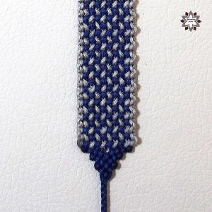 Macramotiv micro-macrame pattern tutorial DIY knotted bracelet squres how to make macrame makramé migramah instructions steps step-by-step knotting grid pattern textile