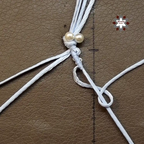 006-Beginner-macrame-chain-bracelet-tutorial-0948