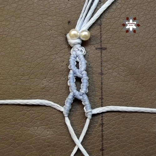 006-Beginner-macrame-chain-bracelet-tutorial-0975