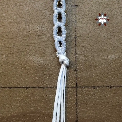 006-Beginner-macrame-chain-bracelet-tutorial-0987